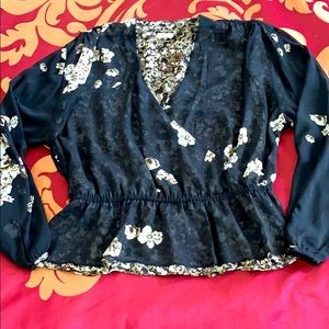 Iittle moon blouse